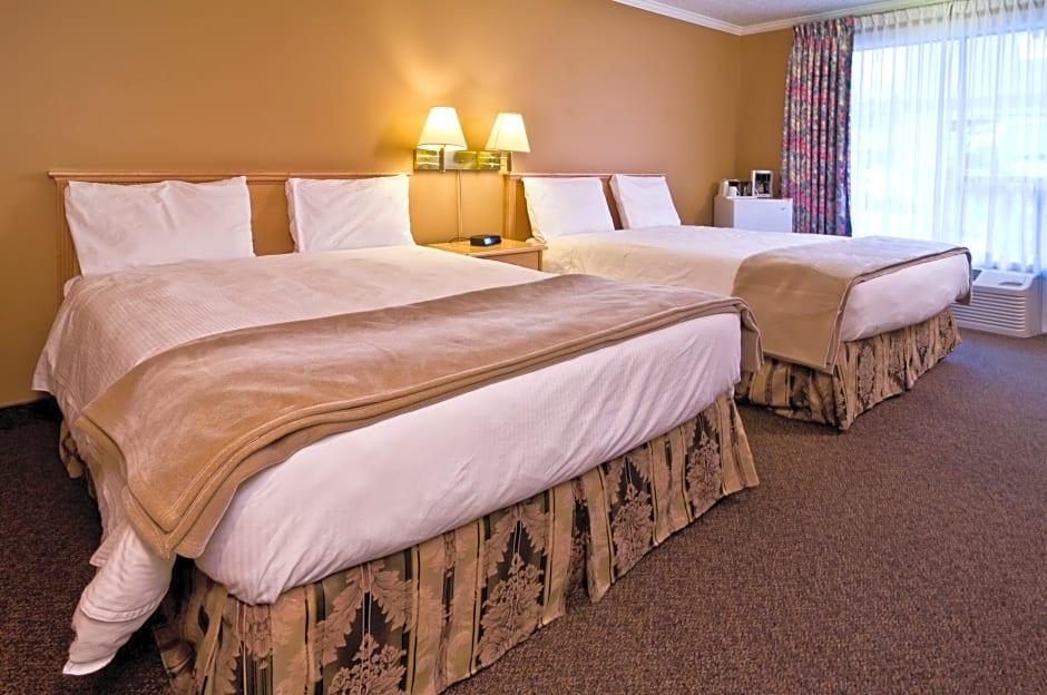 Econo Lodge Inn & Suites เคโลว์นา ภายนอก รูปภาพ